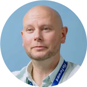 Adam Braaten headshot